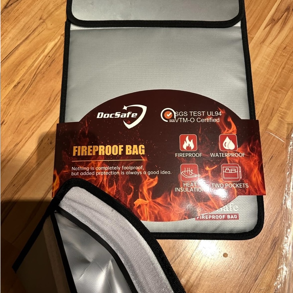 DocSafe Fireproof Document Bag - Picture 2 of 3